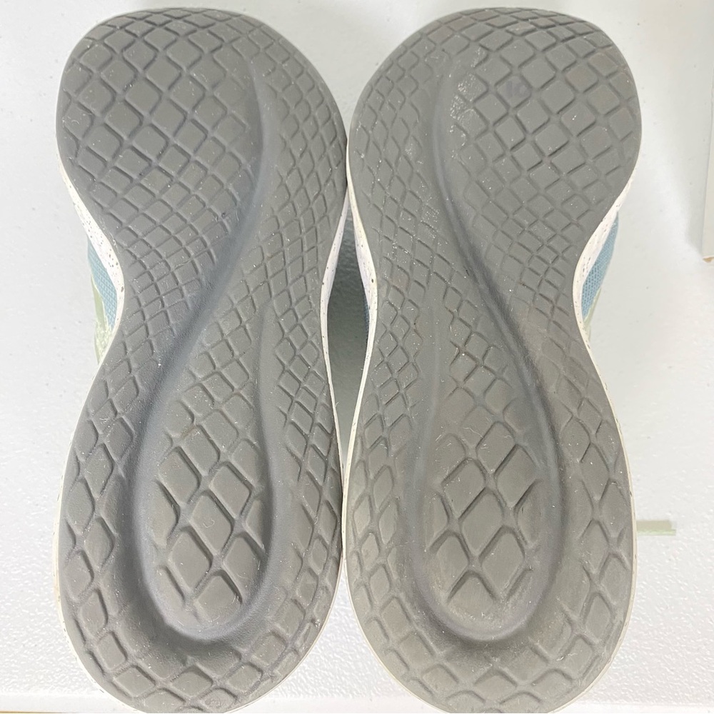 adidas Fluidflow 2.0 Women’s Size 7.5 Bounce Running Shoe Linen Green/Gray - Picture 5 of 11